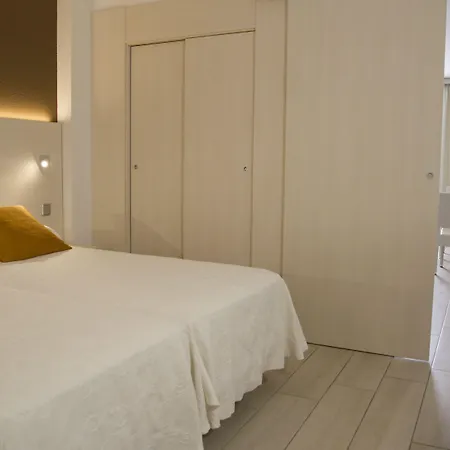 Miami Park Aparthotel