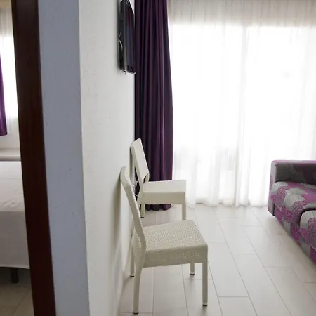 Miami Park Aparthotel