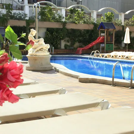 アパートホテル Miami Park 4*