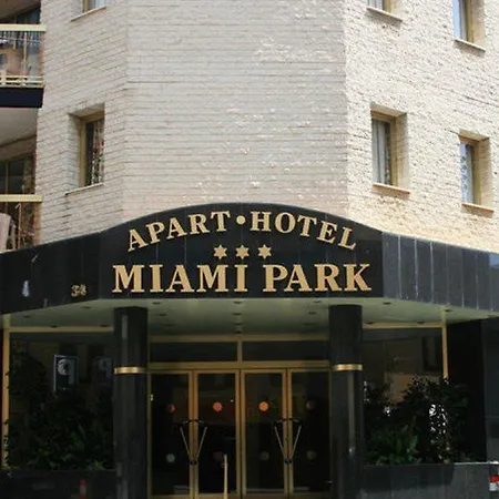 Miami Park Apartahotel