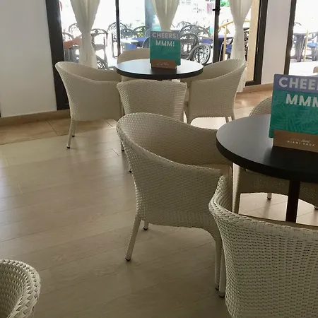 アパートホテル Miami Park 4*