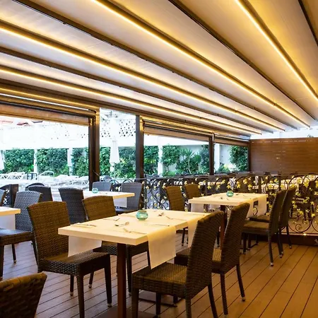 Miami Park Apartmanhotel