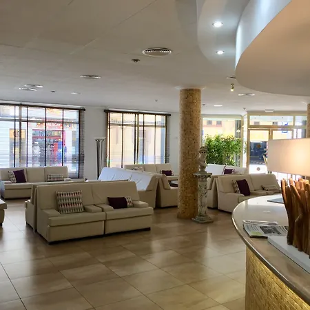 Ξενοδοχείο με διαμερίσματα Miami Park 4*