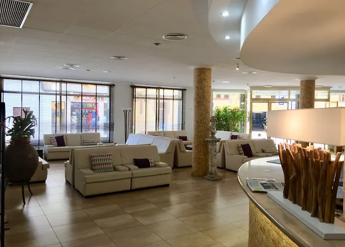 Hotel apartamentowy Miami Park 4*